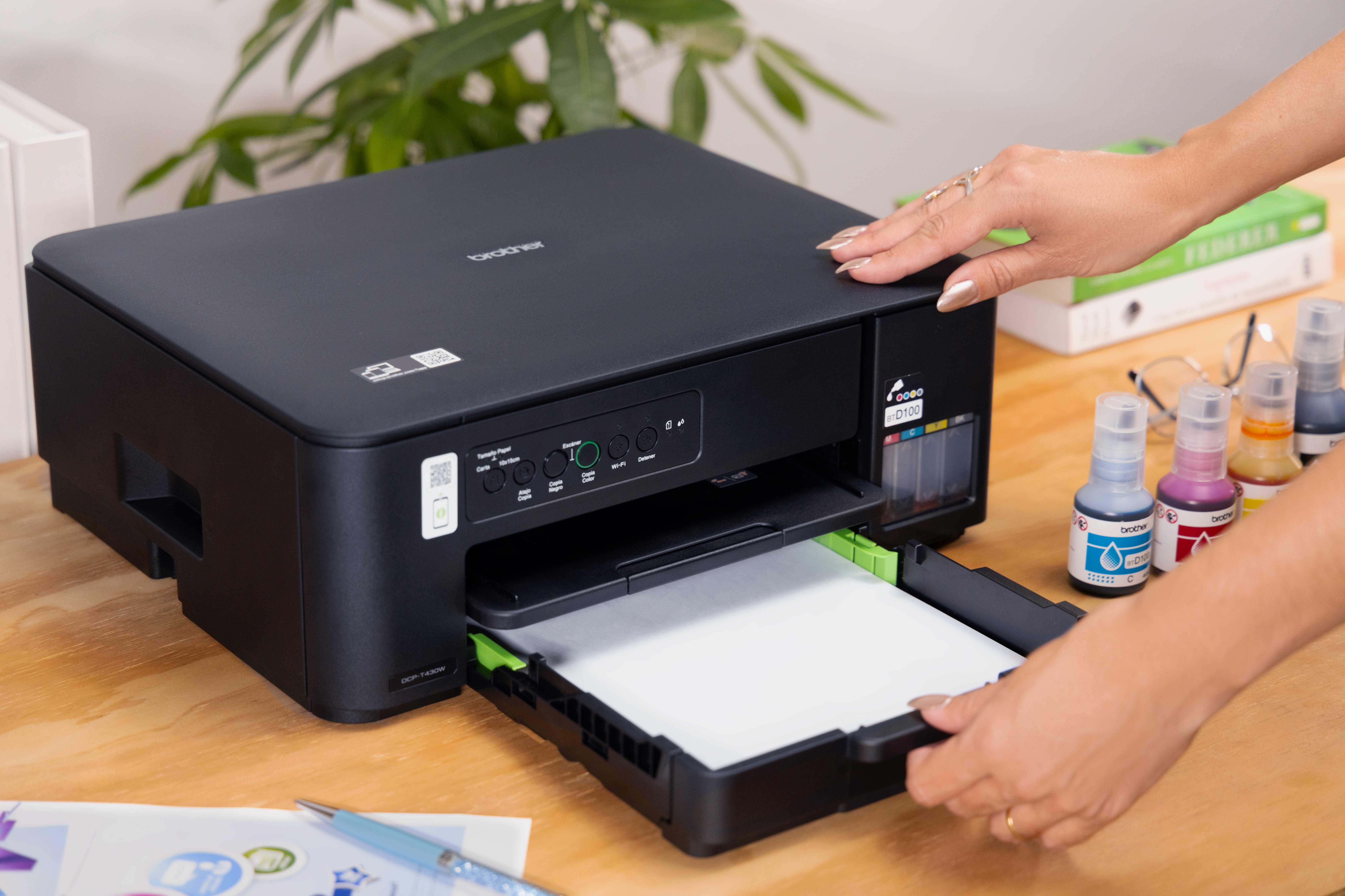 DCP-T430_Brother_Inktank_Lifestyle_09-low