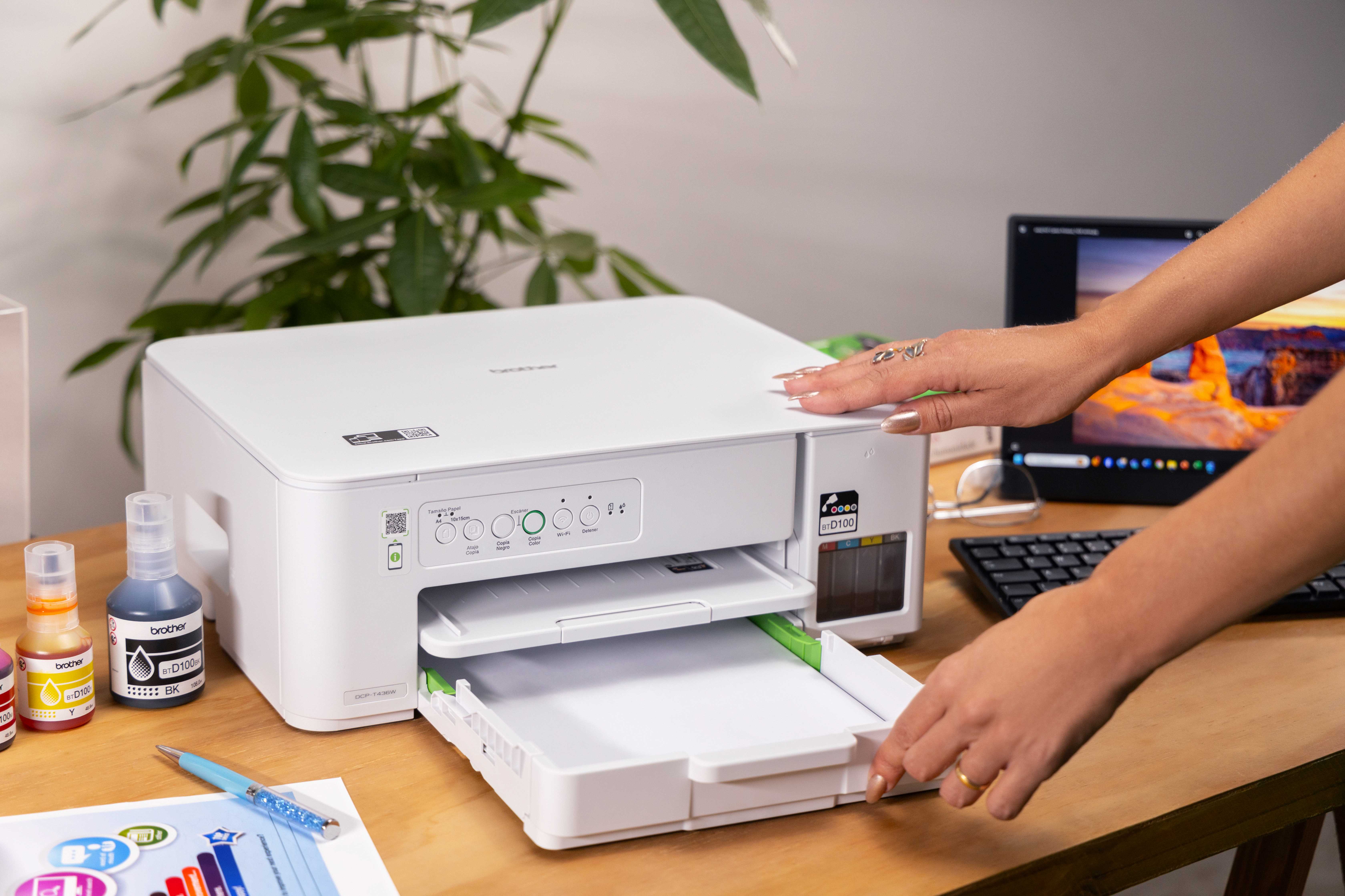 DCP-T436W_Brother_Inktank_Lifestyle_16_low